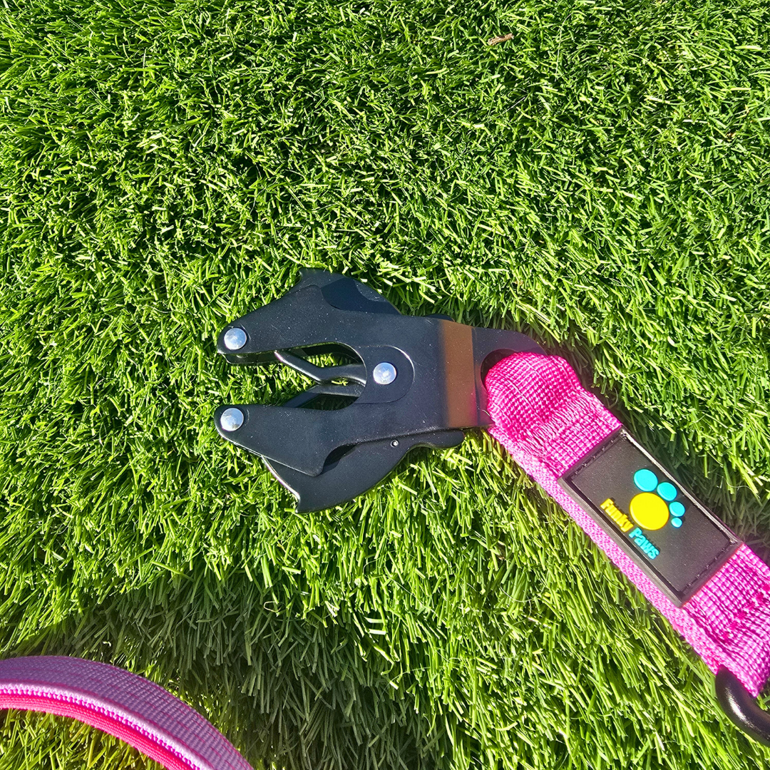 Pink Ultimate Strength Lead – Lightweight, Strong, and Ready for Adventure